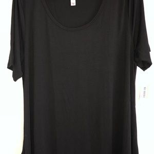 Lula 2x solid black perfect t